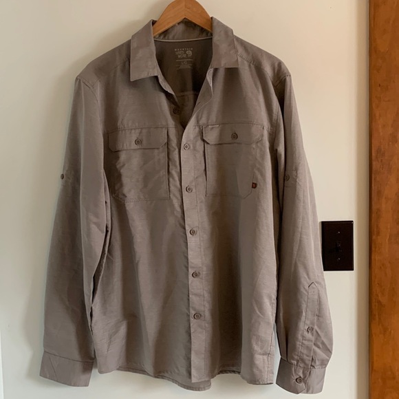Mountain Hardwear Grey Button Down Shirt - Picture 1 of 6